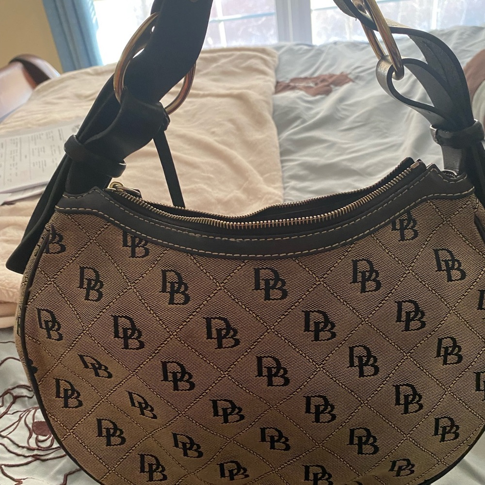 Shoulder Bag - Picture 2 of 3
